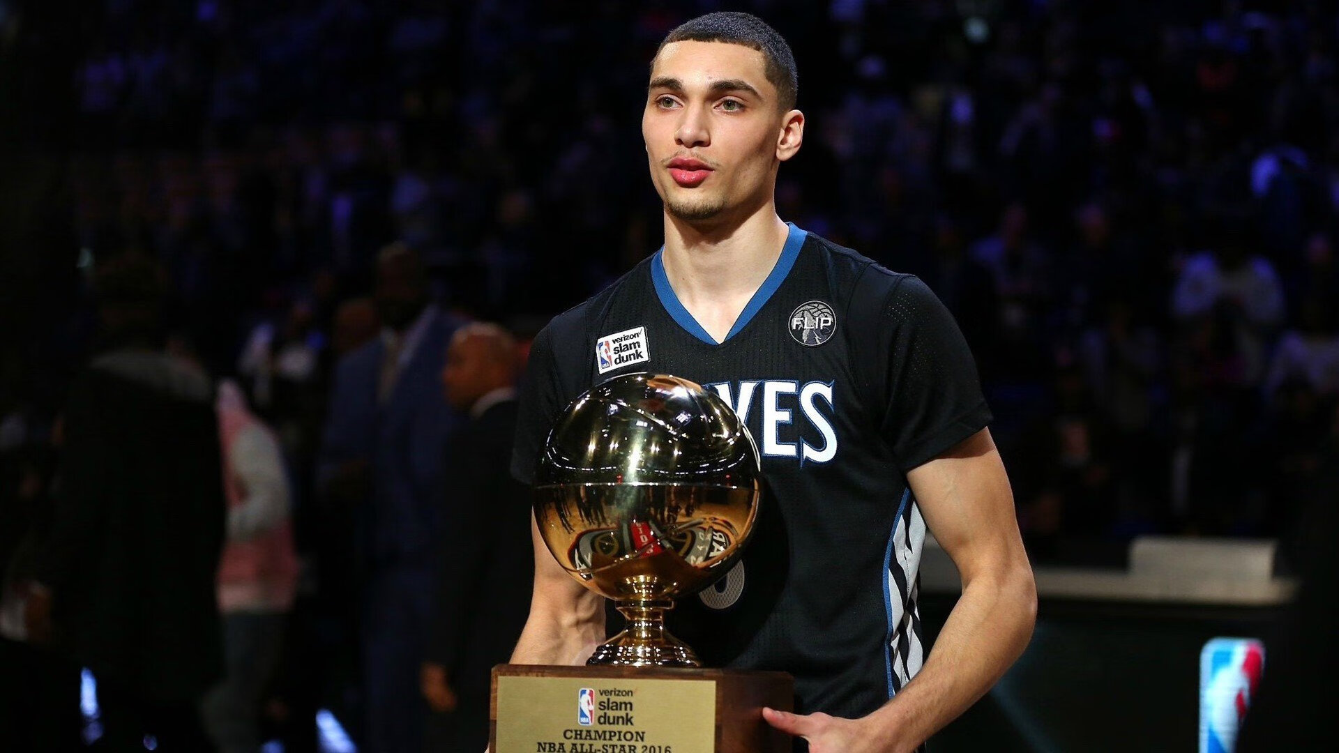 开云网页版-史上最激烈的季后赛“系列赛”回顾，哪些“对决”令人难忘？，季后赛集锦